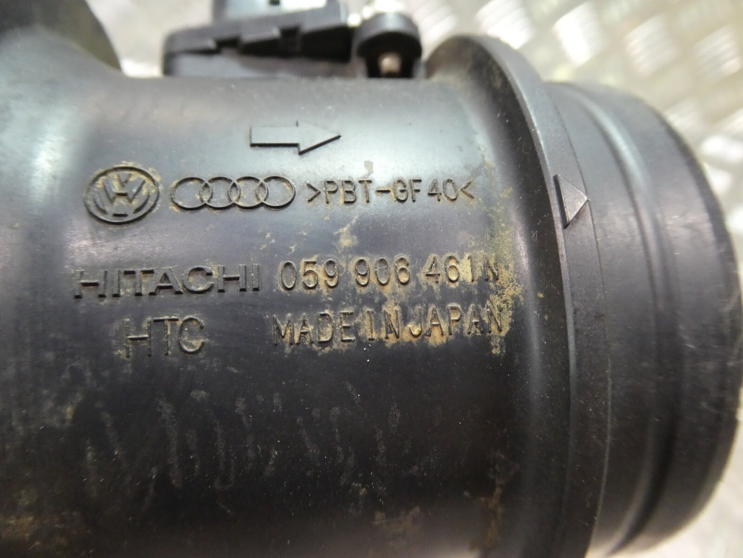 Porsche Cayenne 92A Orig Luftmassenmesser HITACHI ORIGINAL gebraucht - 059906461N