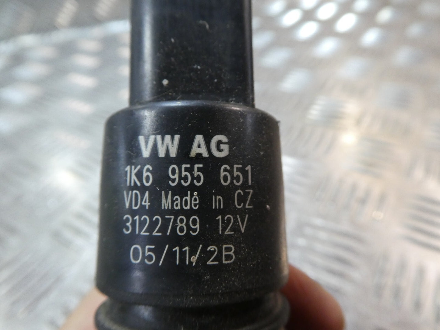 Porsche Cayenne 958 92A Scheibenwaschpumpe Pumpe 1K6955651 ORIGINAL gebraucht - Wischwasserpumpe