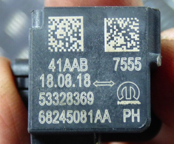 JEEP COMPASS II 2.0 MTJ 2021 VORNE AUSWIRKUNG BESCHLEUNIGUNGSSENSOR ORIGINAL gebraucht - 68245081AA