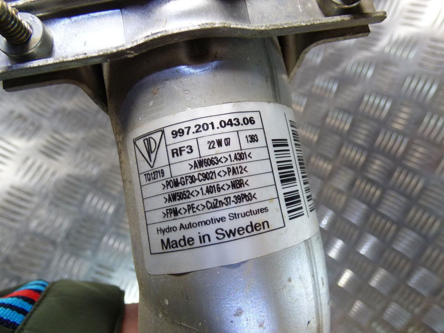 Porsche 987 997 911 Einfüllstutzen Kraftstofftank Einfüllstutzen ORIGINAL gebraucht - 99720104306