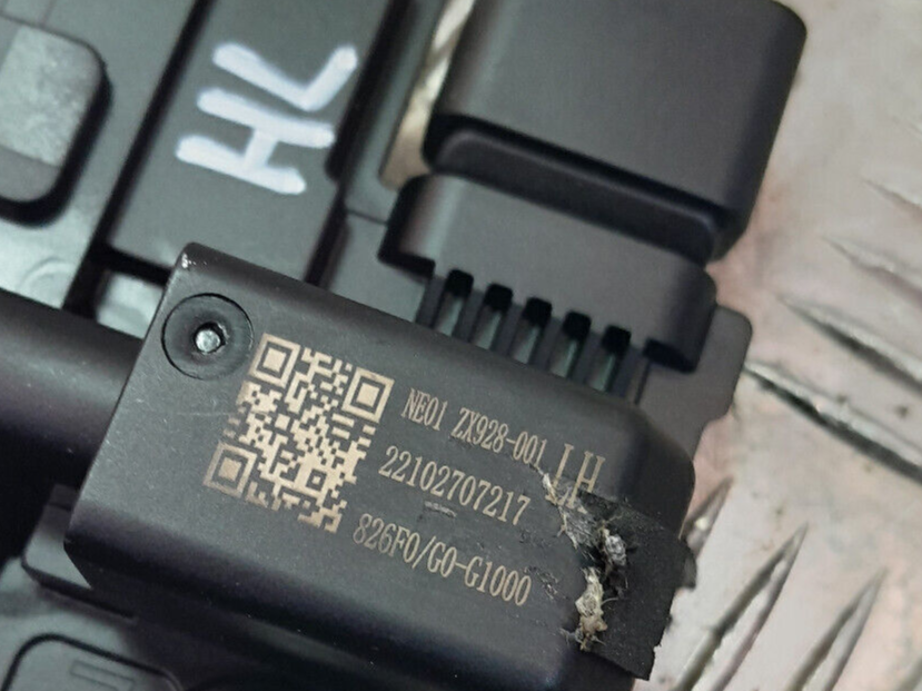 HYUNDAI IONIQ 5 Türgriff Hinten Links 826F0 G0 G1000 ORIGINAL gebraucht - 22102707217