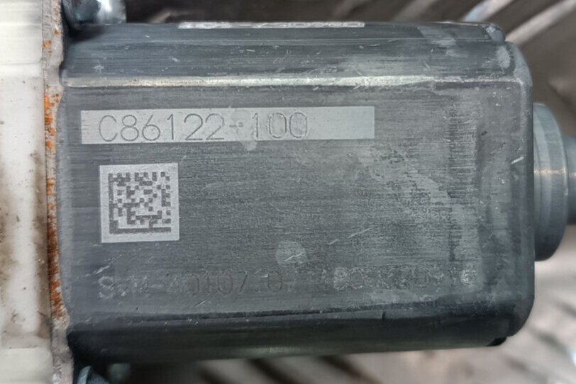 OPEL ASTRA K Kombi 1.0 Original Tür Fensterheber Motor Hinten Rechts -100 gebraucht - C86122