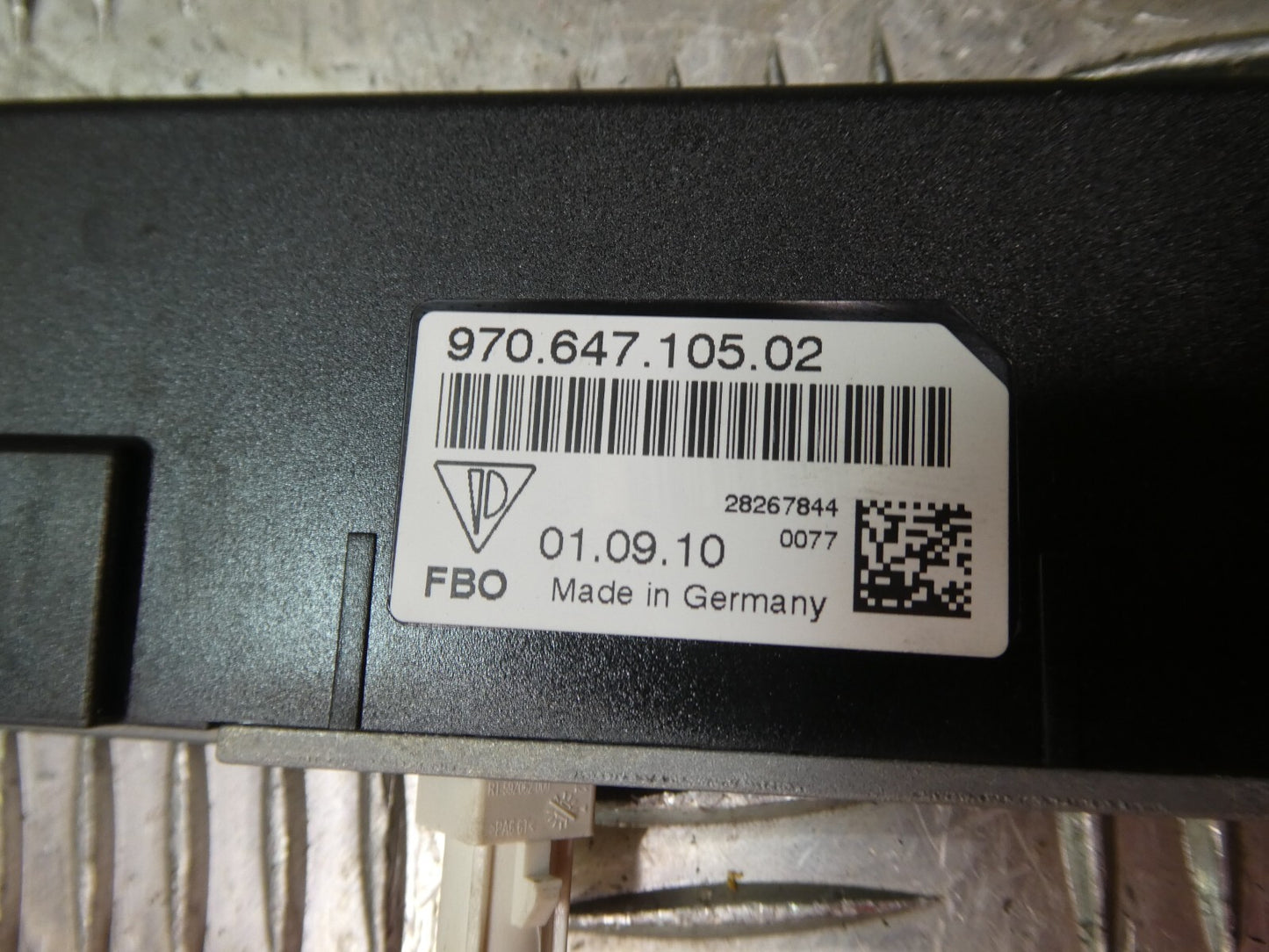 Original Porsche Panamer 970 Antennenverstärker Steuergerät gebraucht - 97064710502