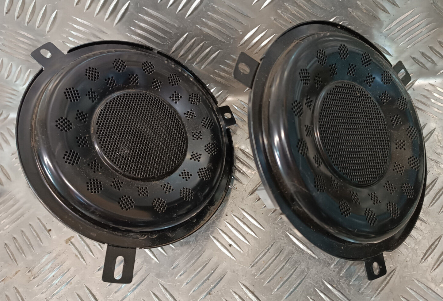 Jeep Grand Cherokee WK2 Lautsprecher Hinten 8941020401A ORIGINAL gebraucht - 68043034AB