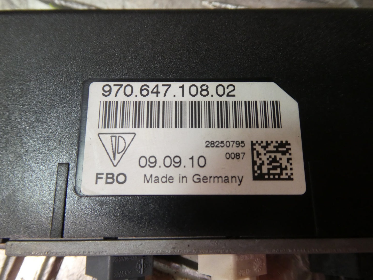 Original Porsche Panamer 970 Antennenverstärker Steuergerät gebraucht - 97064710802