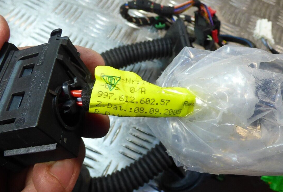 Porsche Boxster Cayman 987 997 LEFT DOOR WIRING LOOM 997.612.602.57 ORIGINAL gebraucht - RHD