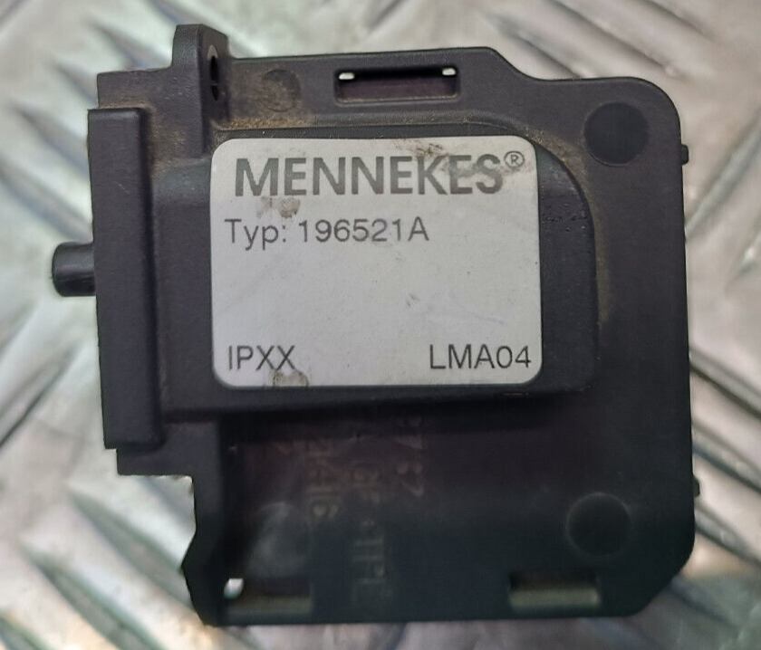 Smart ForTwo 451 Sensor Actuator 196521A Mennekes ORIGINAL gebraucht - Electric