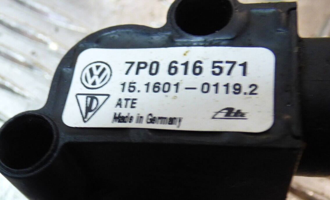 Porsche Cayenne 92A Niveauregulierung Höhenwertsensor Hinten ORIGINAL gebraucht - 7P0616571