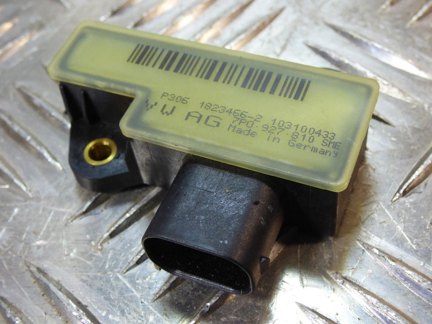 Porsche Cayenne 92A Distanz Sensor ORIGINAL gebraucht - 7P0927810