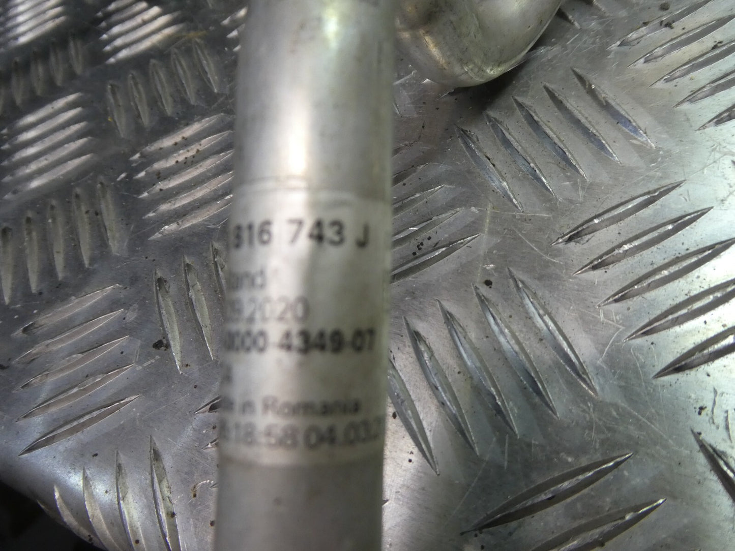 VW ID3 ID.3 Klimaleitung Kältemittelrohr 1EA816743J ORIGINAL gebraucht - Volkswagen