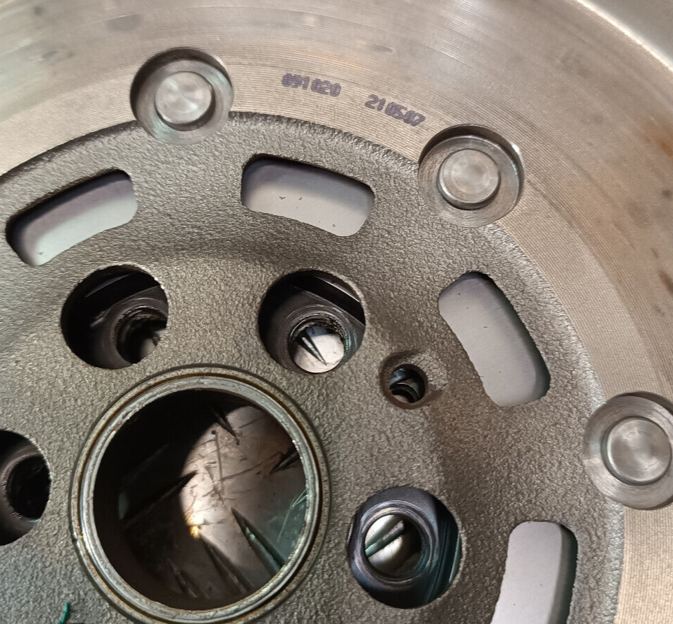 VW Transporter Kupplungssatz Kupplung 323064110 Zweimassenschwungrad ORIGINAL gebraucht - 123043610