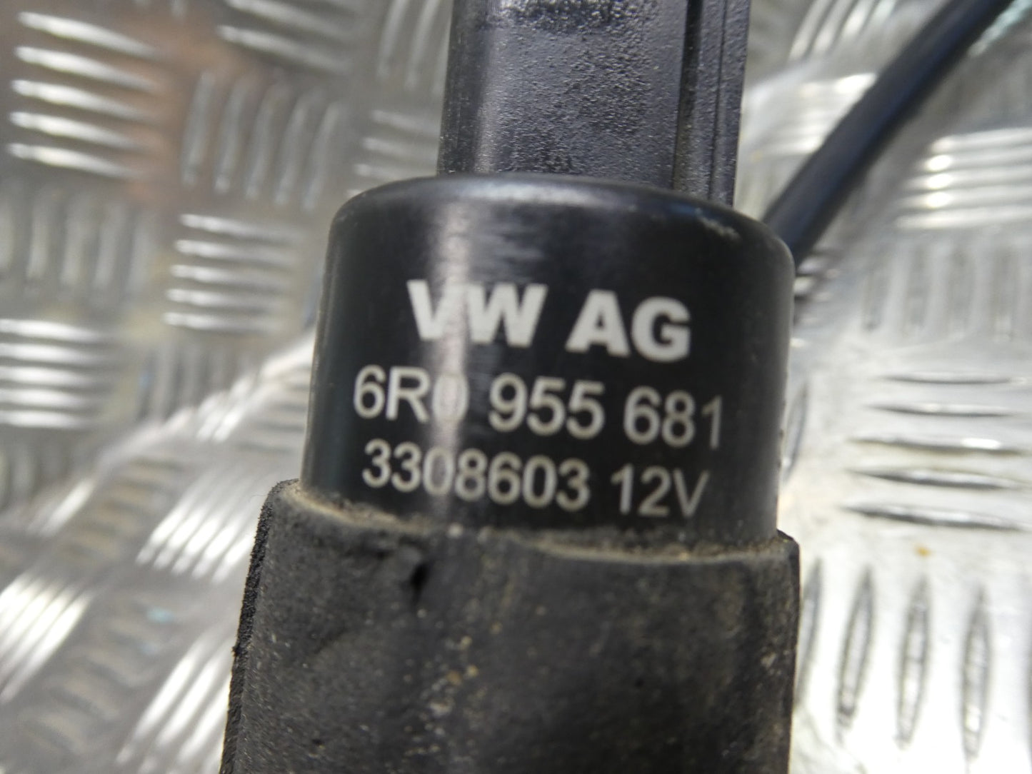 PORSCHE MACAN 3.0 TDI 6R0955681 ORIGINAL gebraucht - Scheinwerferwaschmotor