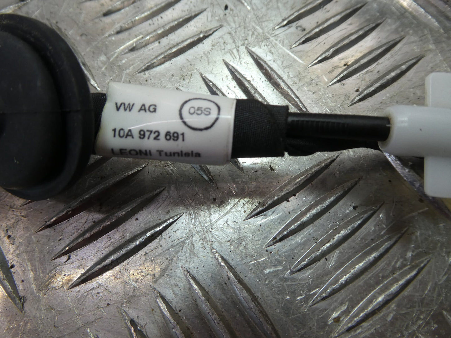 VW ID3 Hinten rechtsInnen Tür Schloss Kabel 10A972691 ORIGINAL gebraucht - Volkswagen