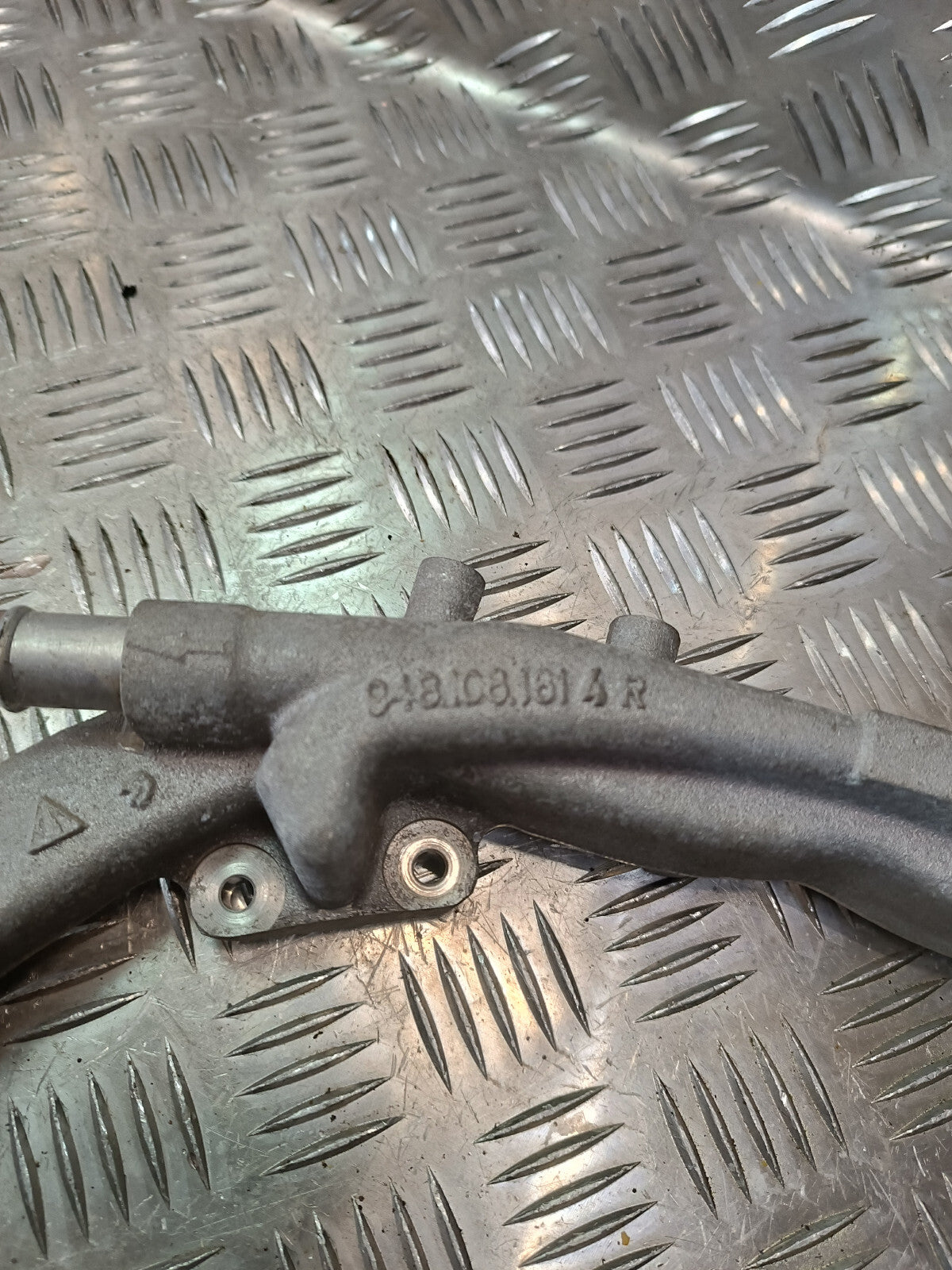 Porsche Cayenne S 92A Leitung Kühlerwasserrohr 948108181 4 R ORIGINAL gebraucht - 9481081814R