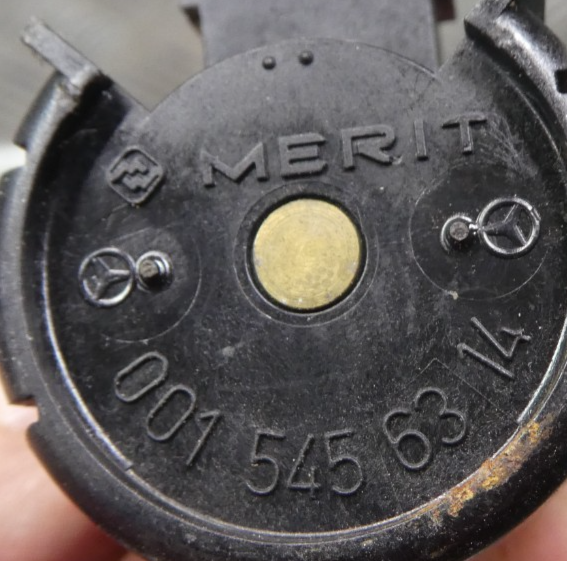 Mercedes-Benz W126 C126 Kick-Down auf Gaspedal W123 / 124/126/201 ORIGINAL gebraucht - 0015456314