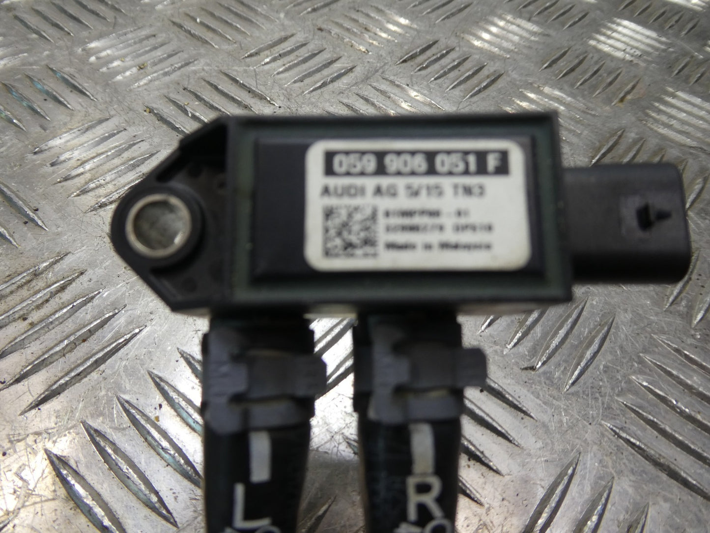 Original PORSCHE MACAN 3.0 TDI DPF Drucksensor gebraucht - 059906051F