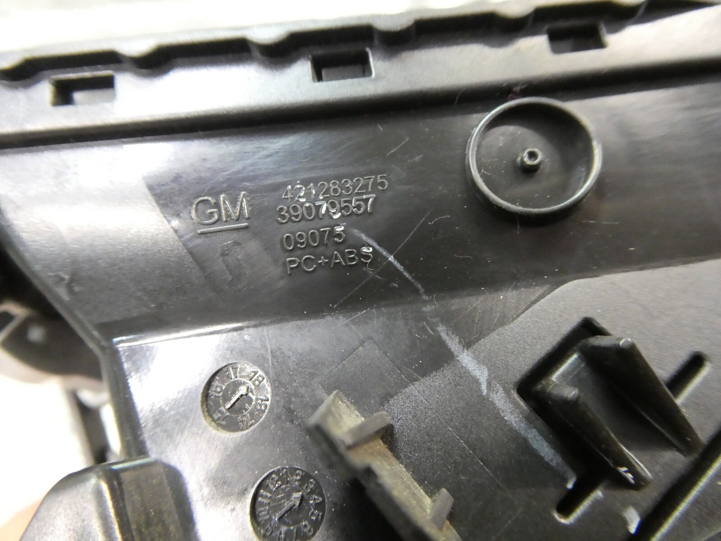 OPEL ASTRA K Luftdüse Luftströmer mitten Links GM schwarz ORIGINAL gebraucht - 39079605