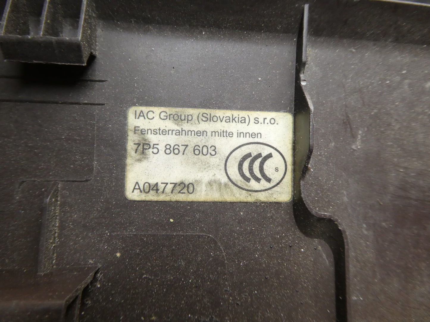Porsche Cayenne 92A Fensterrahmen mitte innen 7P5867603 espresso ORIGINAL gebraucht - Heckklappe