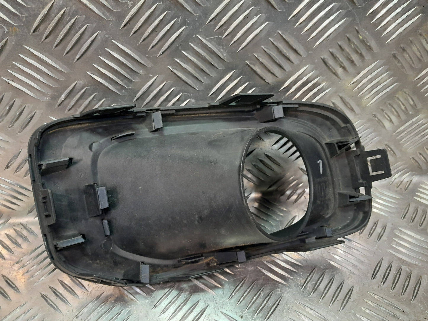 Jeep Renegade 1.6 Mjet Nebelscheinwerfer Abdckung Vorne Links ORIGINAL gebraucht - 735585013