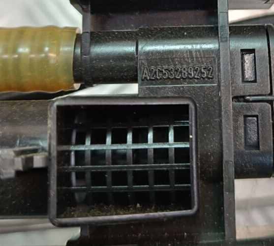 Porsche 970 Kraftstoffanzeige Tank Kraftstoff Schlauch A2C53289252 ORIGINAL gebraucht - Panamera