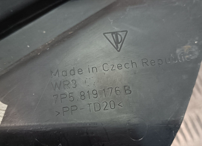 Porsche Cayenne S 92A Abdeckung 7P5819176B ORIGINAL gebraucht - Scheibenwischerabdeckung