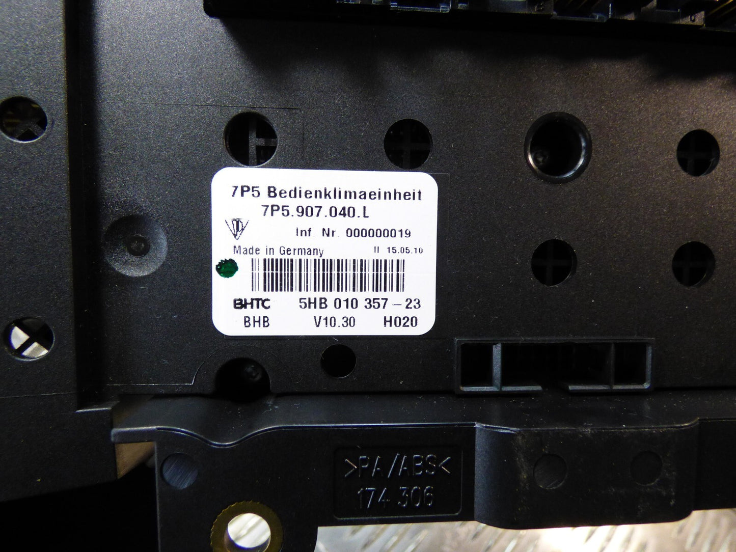 Porsche Cayenne S 92A Sitzheizung Klima Mittelkonsole Mitte ORIGINAL gebraucht - Klimabedienteil