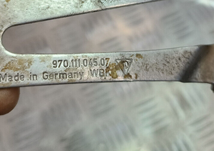 Porsche Panamera 970 Auspuff Schalldämpfer Halterung WBK ORIGINAL gebraucht - 97011104507