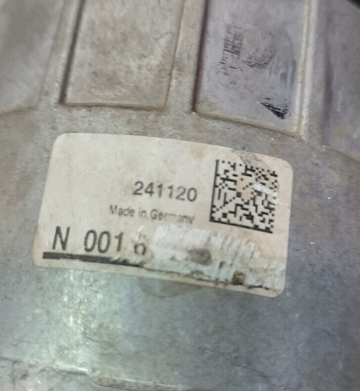 Porsche PANAMERA 970 Motorhalter Halterung 241120 ORIGINAL gebraucht - N0016199