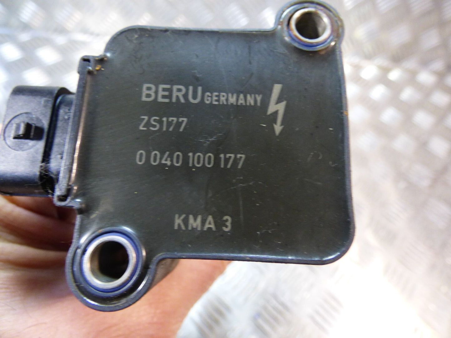 Porsche Boxster 987 997 Zündspule BERU ORIGINAL gebraucht - 0040100177