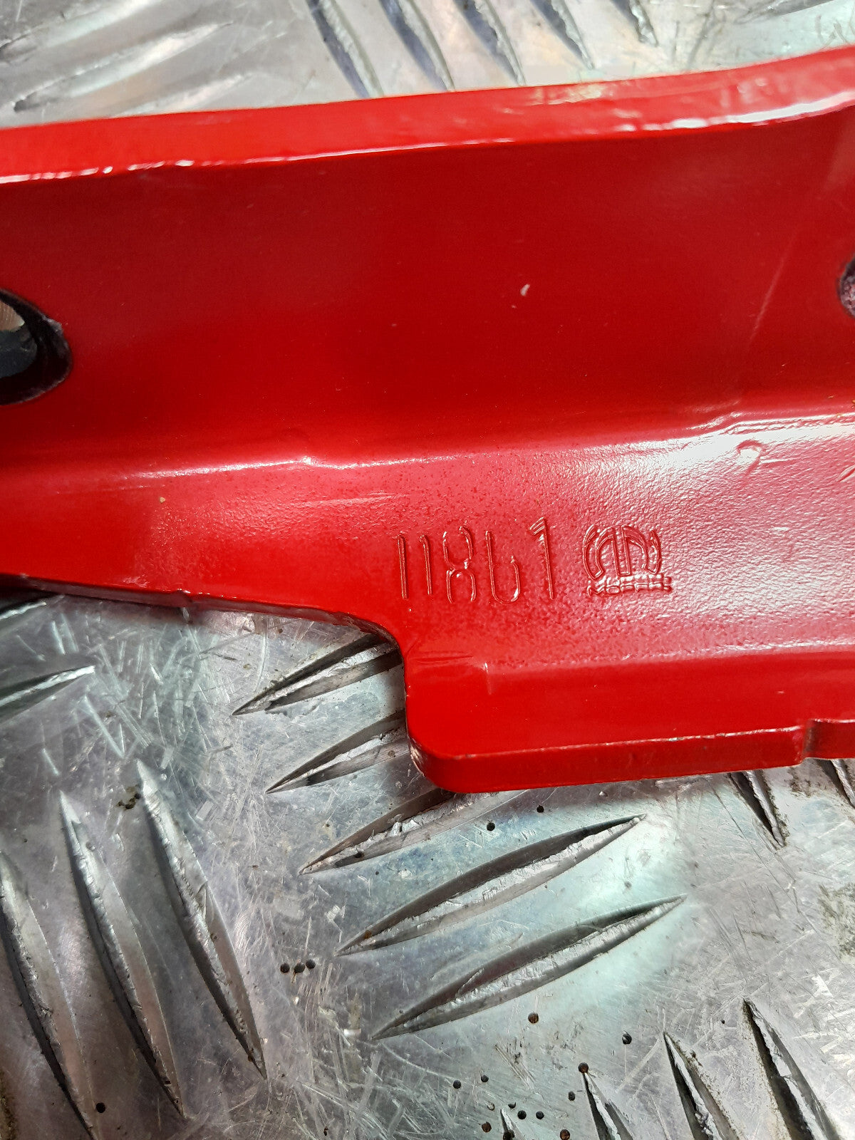 Jeep 1.6 Mjet Haubenscharnier Motorhaube 11861 Mopar ORIGINAL gebraucht - Renegade