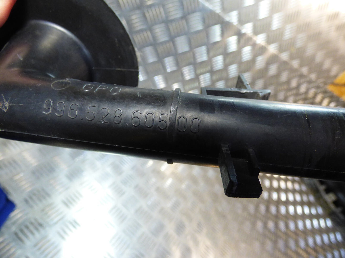 Porsche Boxster S 987 986 Einfüllstutzen Wischwasserbehälter ORIGINAL gebraucht - 99652860500