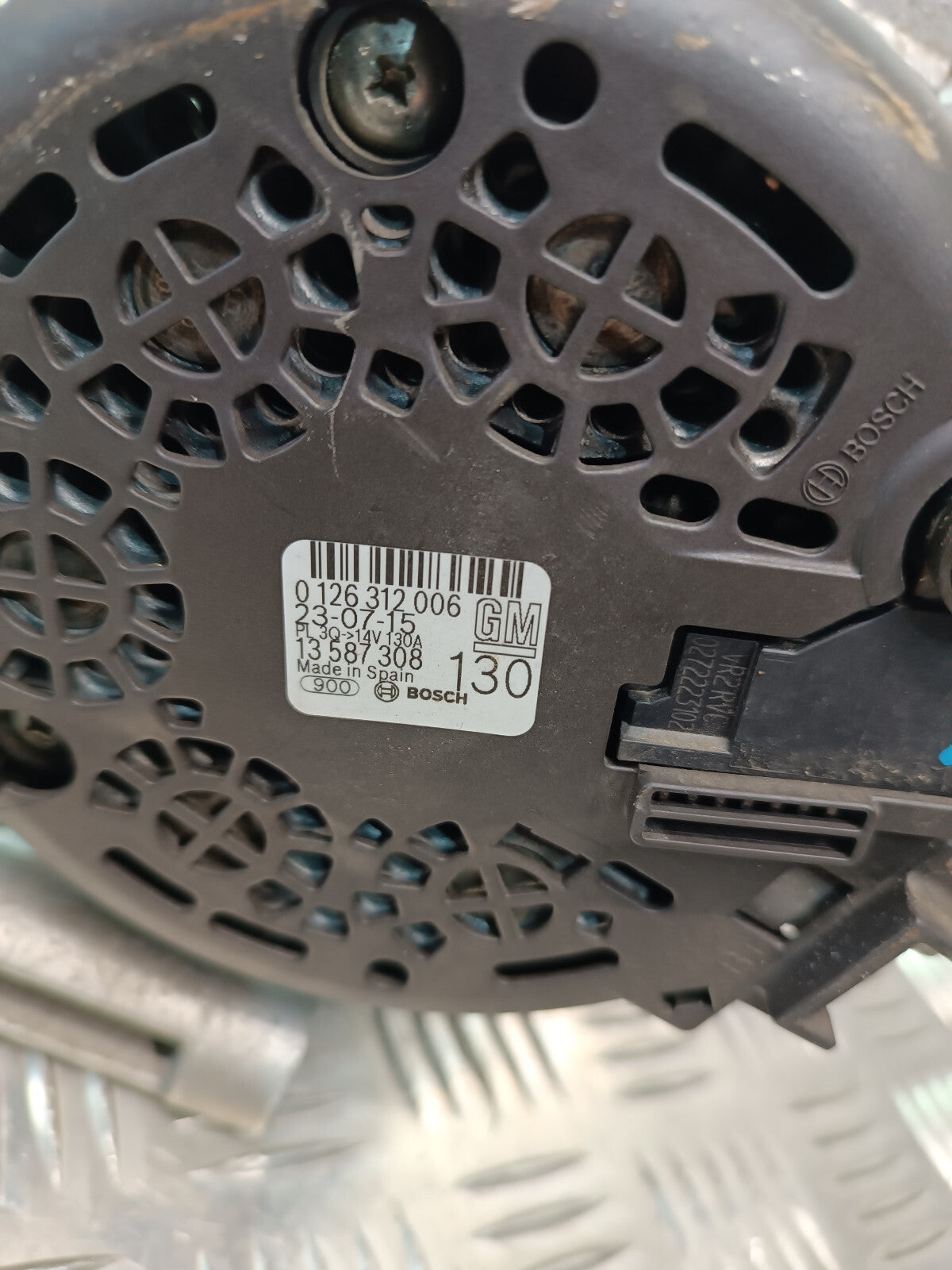 OPEL ASTRA K 1.4 Turbo Lichtmaschine GM 0126312006 Bosch 130a ORIGINAL gebraucht - 13587308