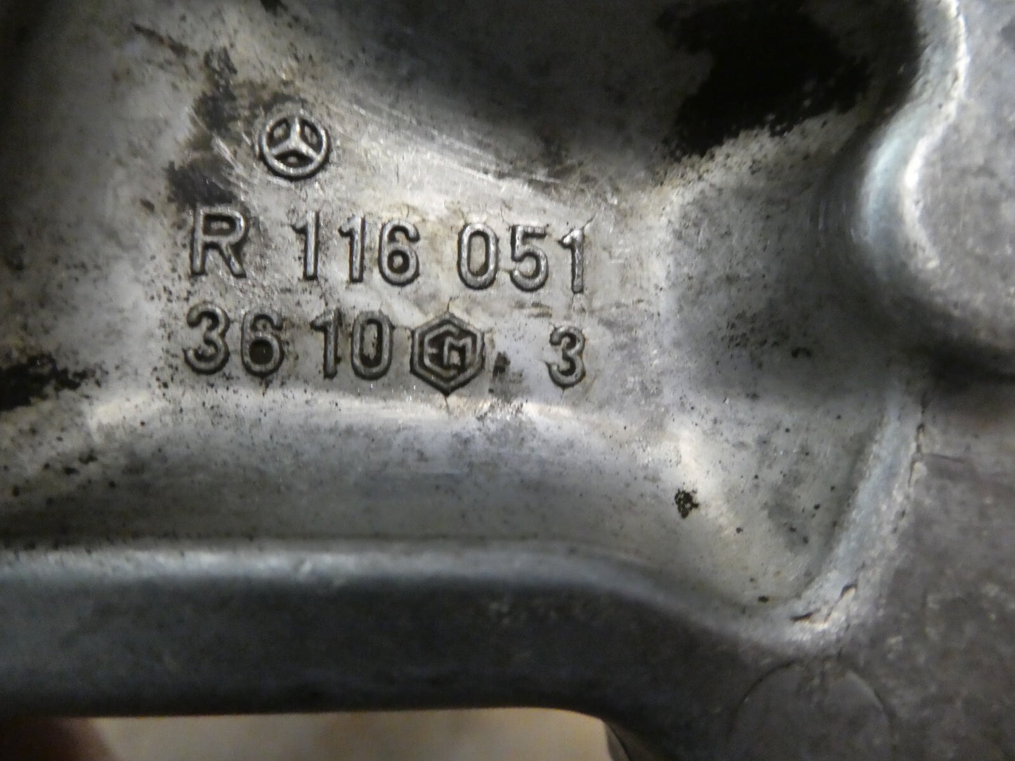 Mercedes-Benz W126 420 1986 Lagerbock Satz Nockenwelle _ R1160515118 ORIGINAL gebraucht - R1160514612