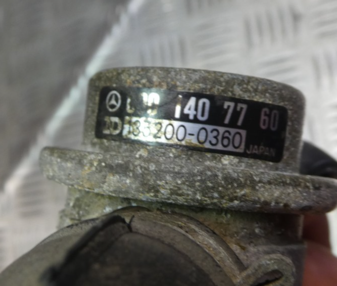 Mercedes-Benz W126 C126 Schlauch mit Abschaltventil Kurbelgehäuseentlüftung