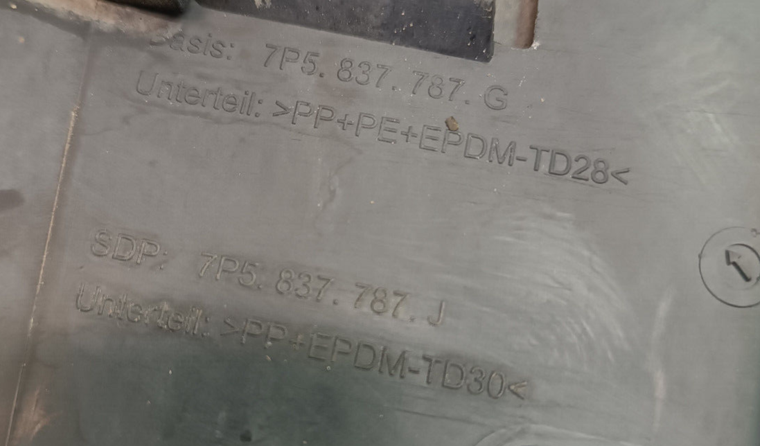 Porsche Cayenne S 92A Tür Türen Seite Linke 7P5837787G ORIGINAL gebraucht - Abdeckung