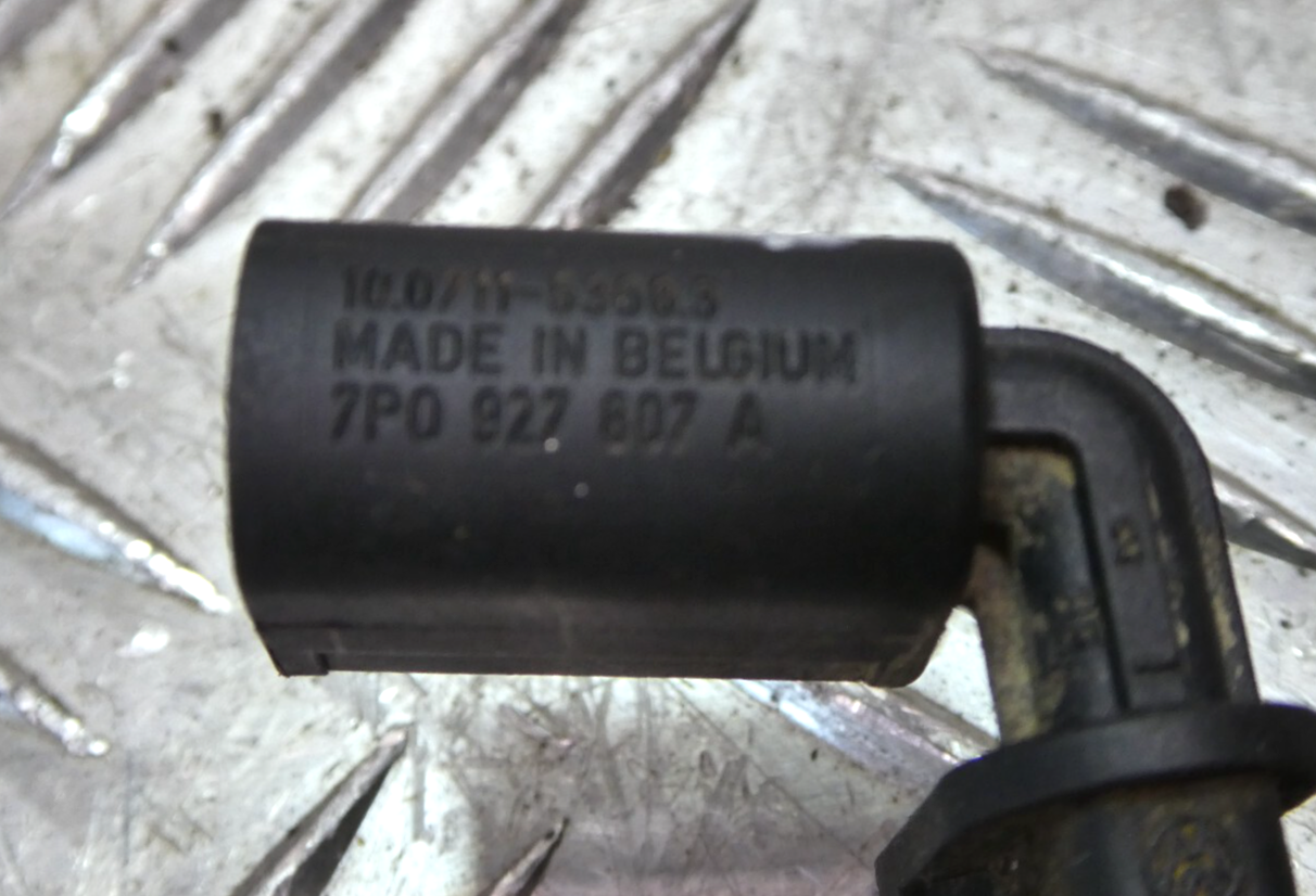 Porsche Cayenne 92A Sensor Raddrehzahlsensor Drehratensensor 7P0927807A gebraucht - Original