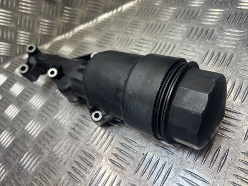 Mercedes Sprinter W906 2.2 CDI Ölfilterhalter Ölfiltergehäuse 70321178