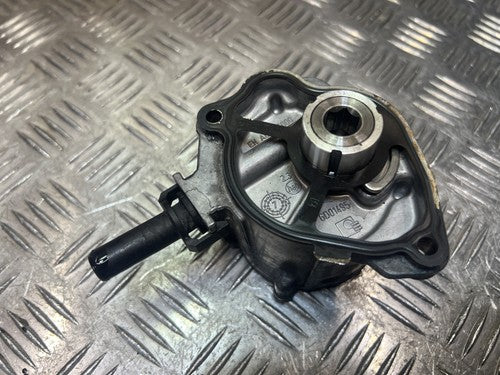 Mercedes Sprinter W906 2.2 CDI Unterdruckpumpe Vakuumpumpe A6512300165