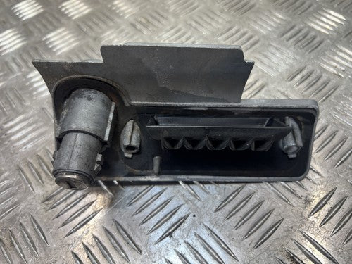 VW Volkswagen Transporter T6 Heckklappengriff rechts 7H0827565K