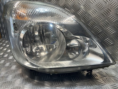 Mercedes Sprinter W906 2.2 CDI Scheinwerfer rechts A9068200261