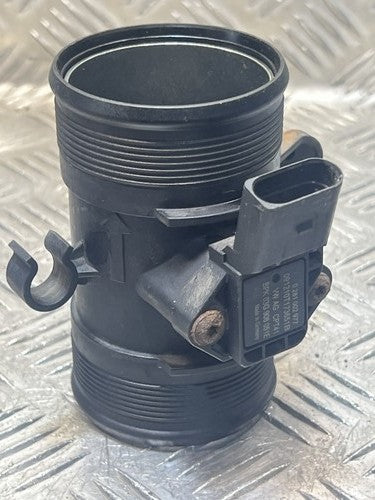 VW Volkswagen Transporter T6 Ladeluftrohr mit Sensor 7E0145958