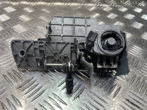 VW Volkswagen Transporter T6 Heckklappengriff Türgriff hinten links 7H0827565J