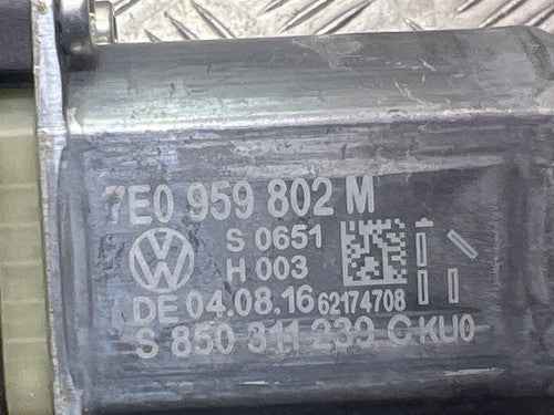 VW Volkswagen Transporter T6 Fensterhebermotor vorne rechts 7E0959802M