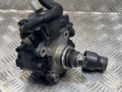 Mercedes Sprinter W906 2.2 CDI Hochdruckpumpe A6510700301