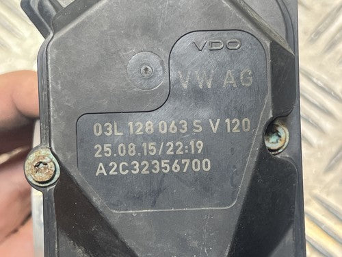VW Volkswagen Transporter T6 Drosselklappe 03L128063S