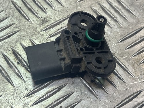 VW Volkswagen Transporter T6 Luftdrucksensor 03C906051F