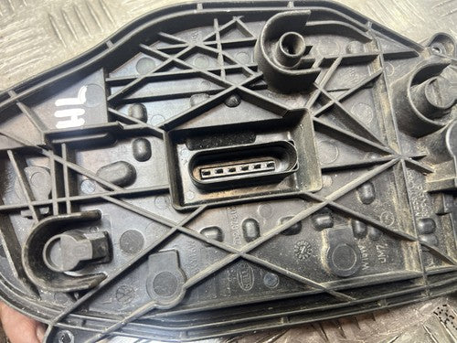 VW Volkswagen Transporter T6 Lampenträger hinten links 7E0945257
