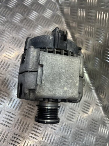 Mercedes Sprinter W906 2.2 CDI Lichtmaschine Generator A0131546802