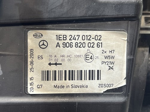 Mercedes Sprinter W906 2.2 CDI Scheinwerfer rechts A9068200261
