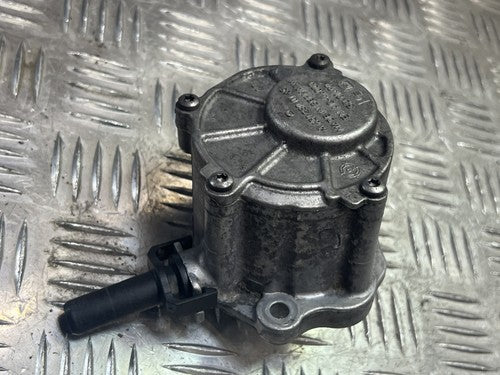 Mercedes Sprinter W906 2.2 CDI Unterdruckpumpe Vakuumpumpe A6512300165